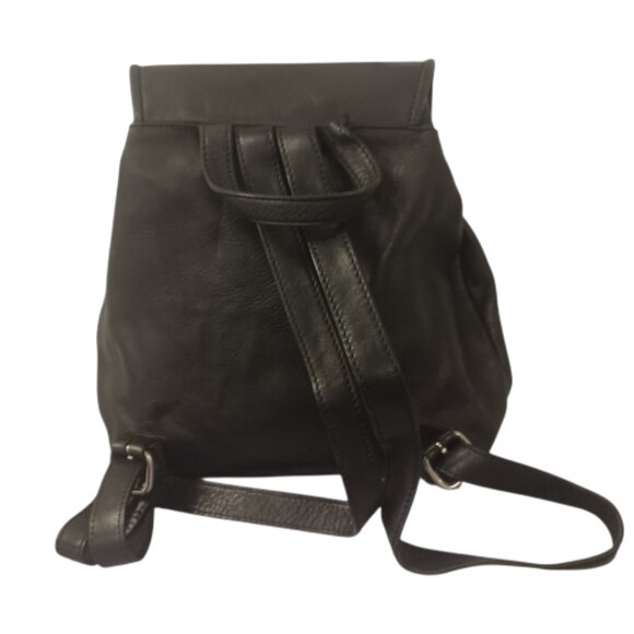 cole haan men's pebble leather backpack Belmont UK friendly leather backpack designed with a pass Cole Haan Men's Damon Backpack